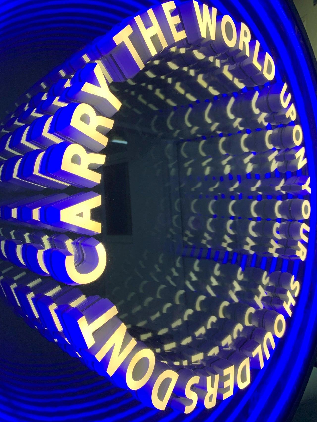 What's led infinity mirror?