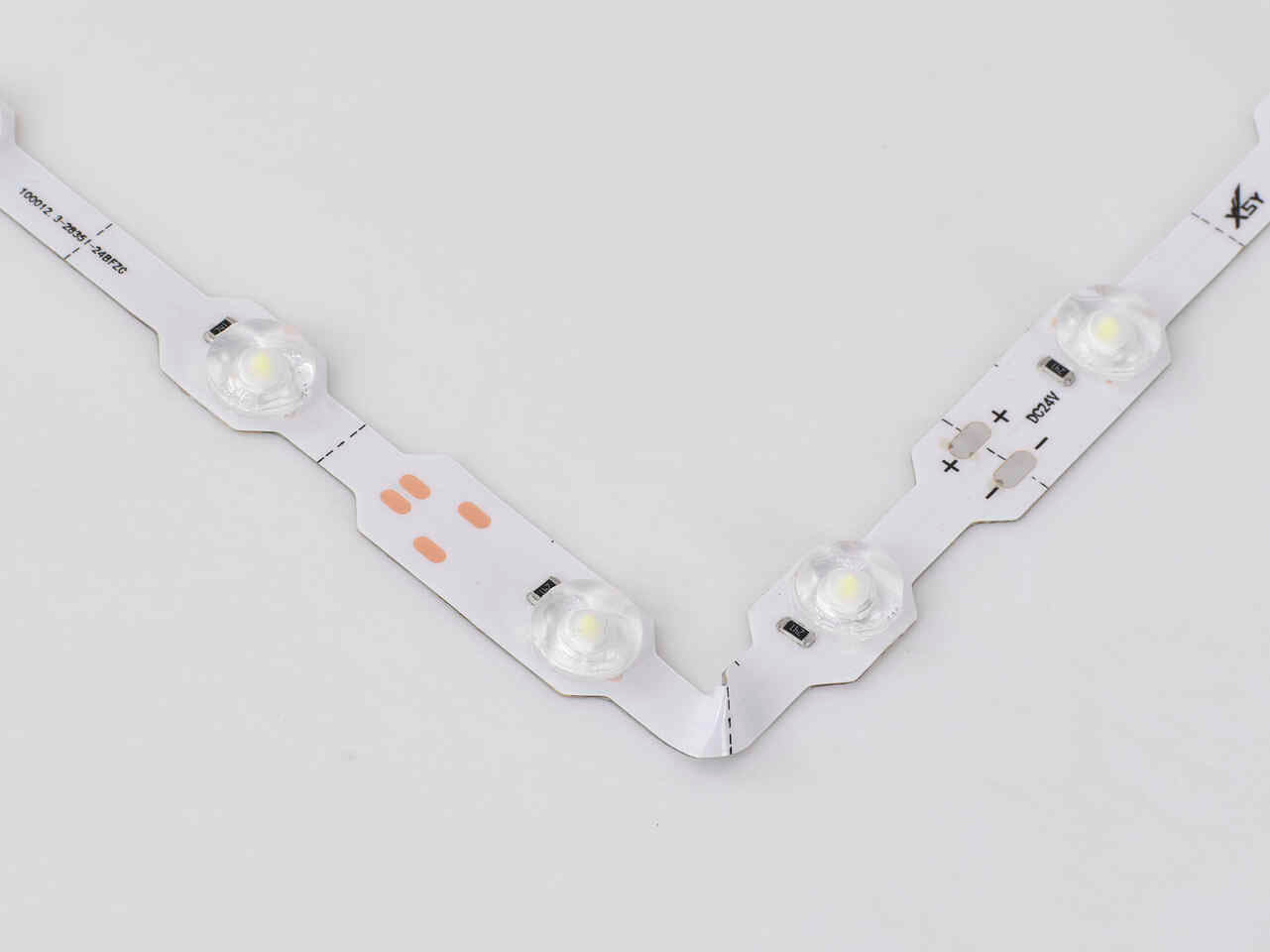 24V CM24 IP65 Rainproof Lens LED Strip Light SMD 2835 Optical Lens Design DC24V Constant Voltage Rainproof Protection Professional Signage & Accent Lighting