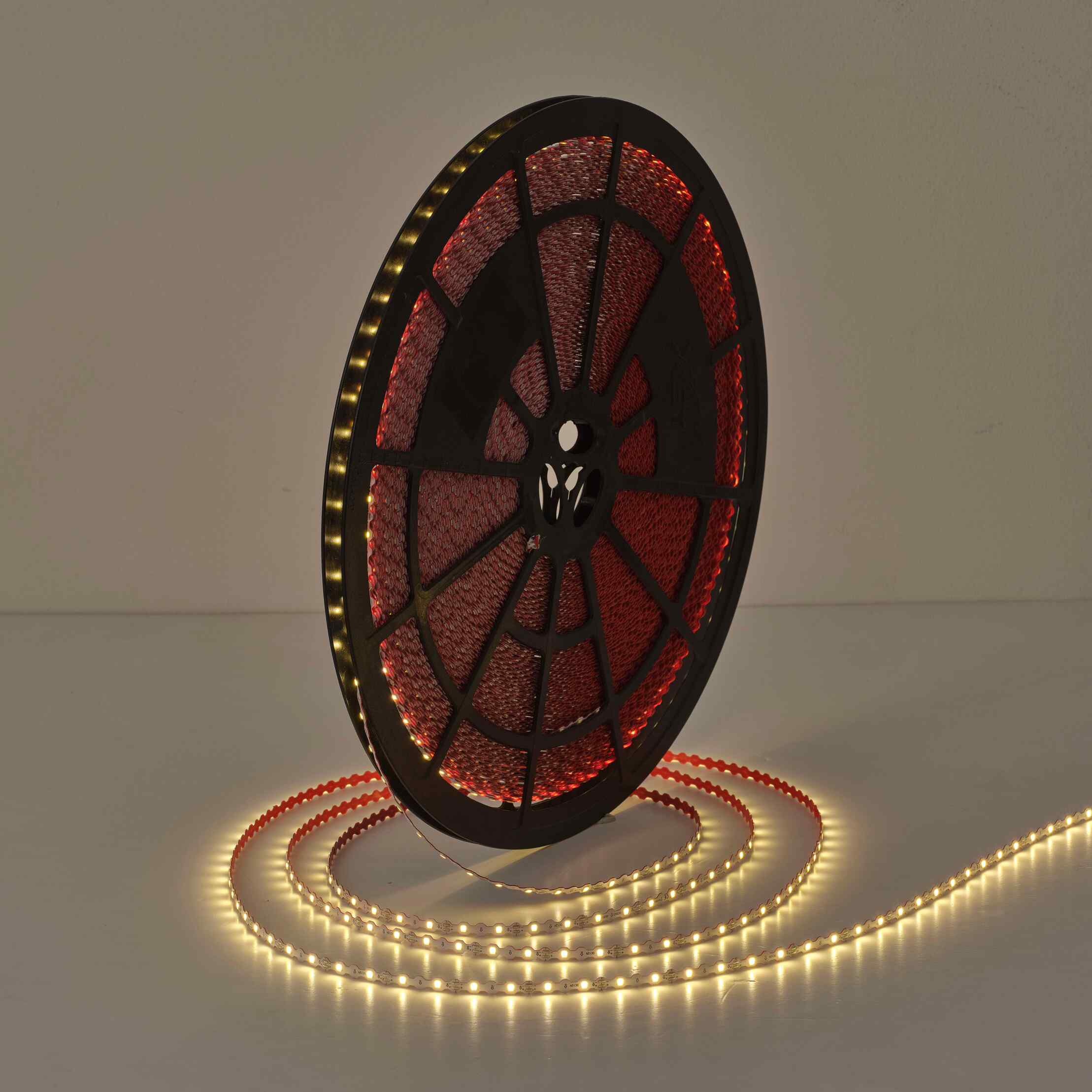 12V NC761T IP20 Not Waterproof S-Type LED Strip Light DC12V 60 LEDs/M SMD 2835 Single LED Cuttable 6.6mm PCB Width Flexible S-Type Design