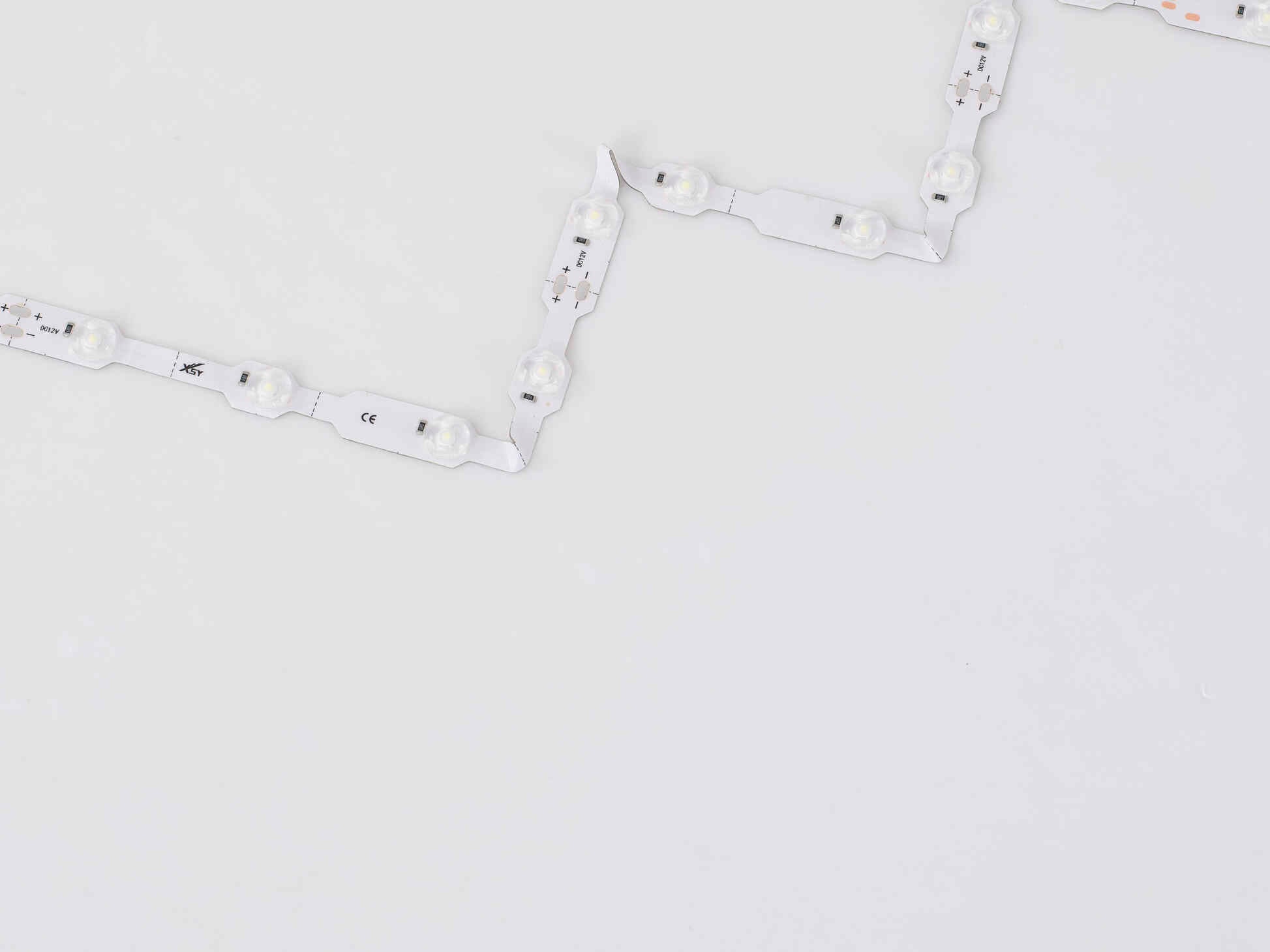 12V CM24 IP65 Rainproof Lens LED Strip Light SMD 2835 LED Optical Lens Design DC12V Constant Voltage Rainproof Protection Professional Signage Lighting