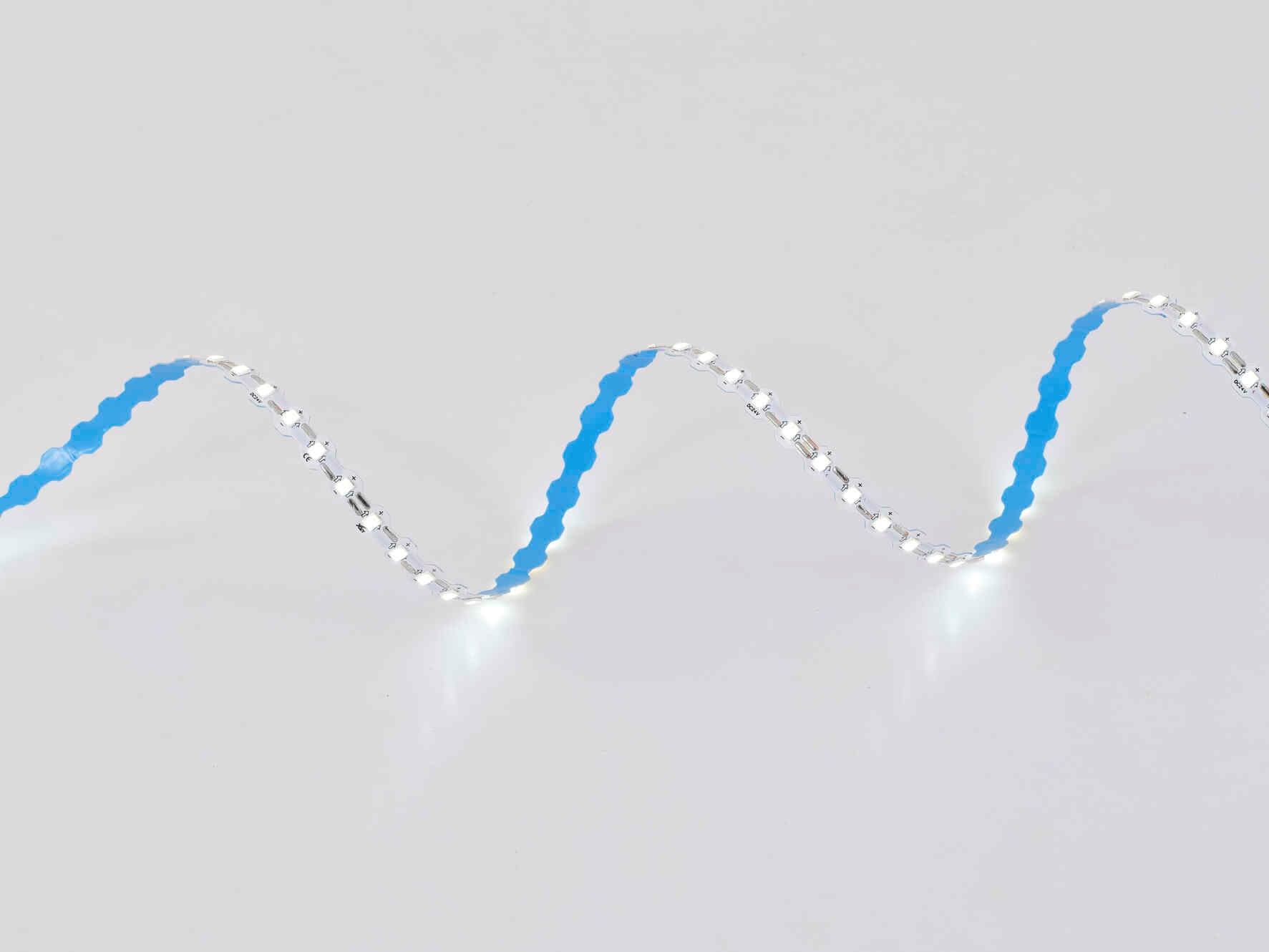24V NC110 S Shape LED Strip Light Single LED Cut 110 LEDs/m 7mm PCB Designed for Large LED Neon Signs