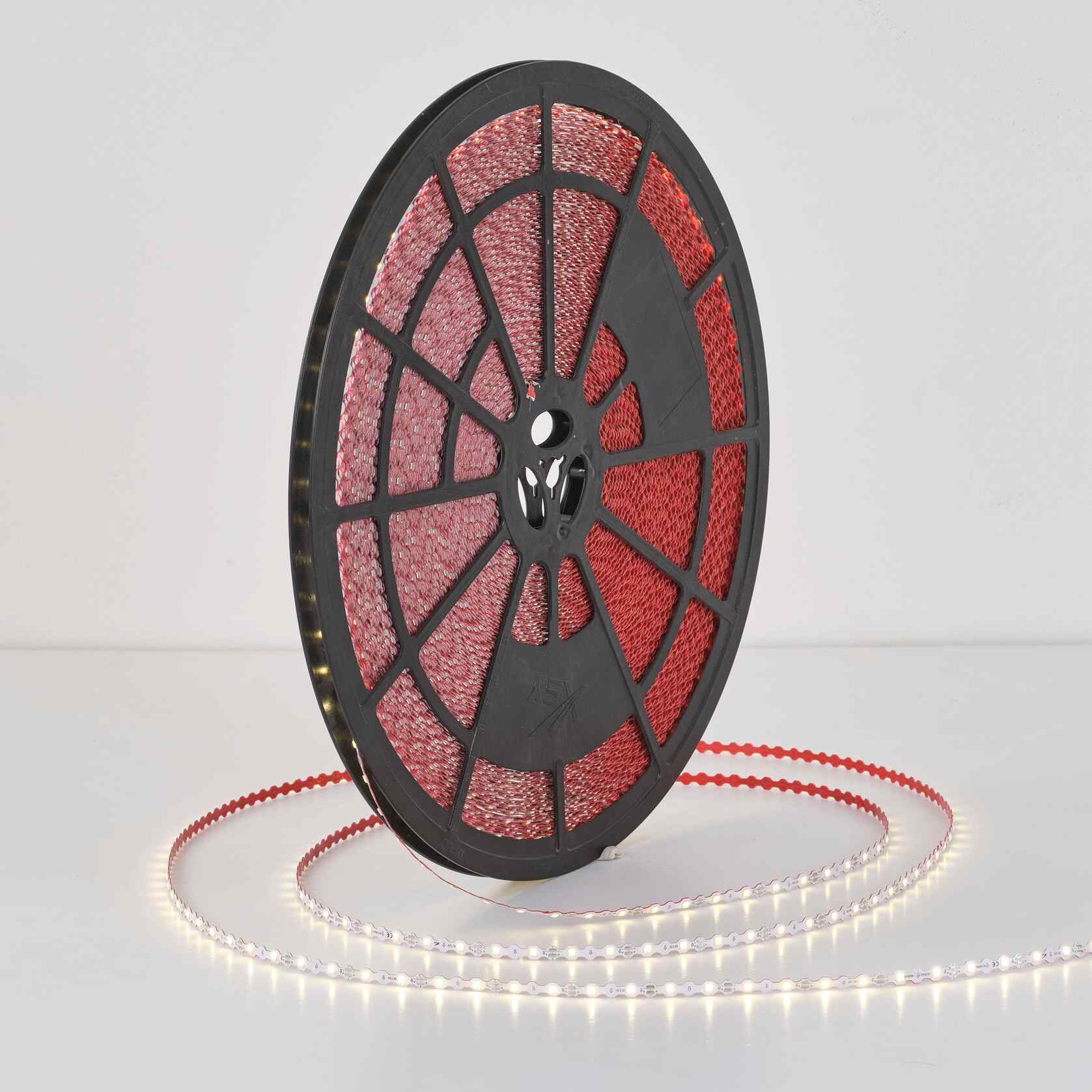 12V NC761T IP20 Not Waterproof S-Type LED Strip Light DC12V 60 LEDs/M SMD 2835 Single LED Cuttable 6.6mm PCB Width Flexible S-Type Design