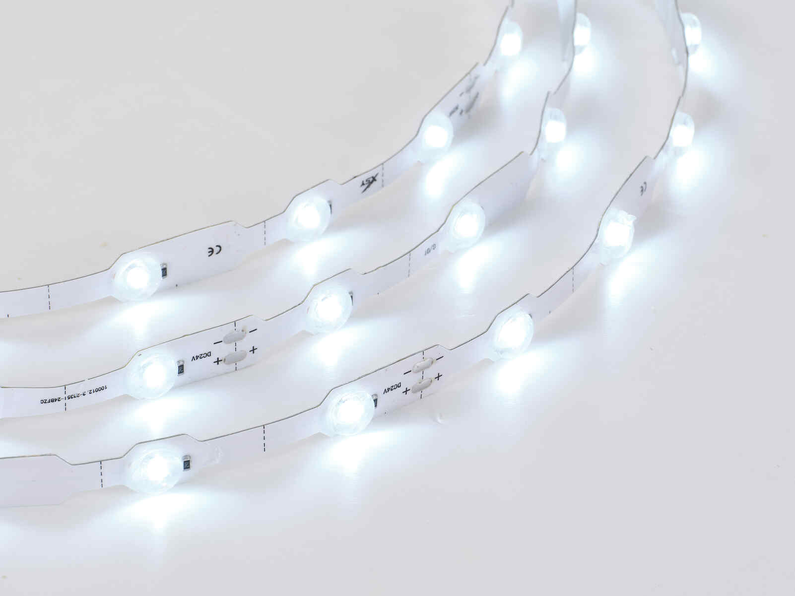 24V CM24 IP65 Rainproof Lens LED Strip Light SMD 2835 Optical Lens Design DC24V Constant Voltage Rainproof Protection Professional Signage & Accent Lighting
