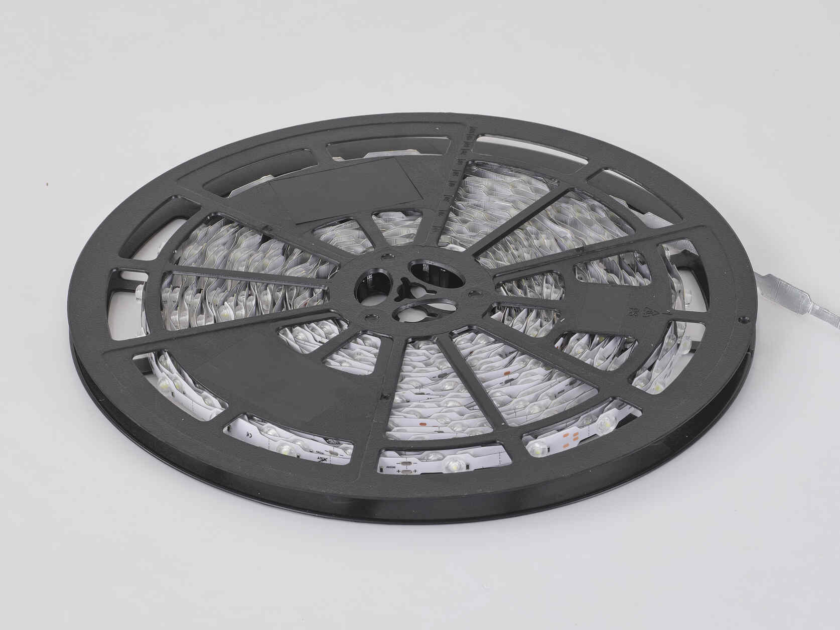 24V CM24 IP65 Rainproof Lens LED Strip Light SMD 2835 Optical Lens Design DC24V Constant Voltage Rainproof Protection Professional Signage & Accent Lighting